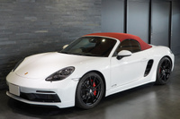 2018 Porsche 718 BOXSTER 