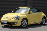 2013 Volkswagen THE BEETLE CABRIOLET null