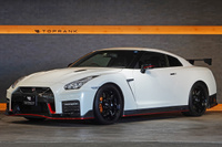 2017 Nissan GT-R R35 GT-R NISMO MY17, Recaro Seats, Dry Carbon Front Bumper, LOW MILEAGE