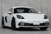 2024 Porsche 718 CAYMAN null