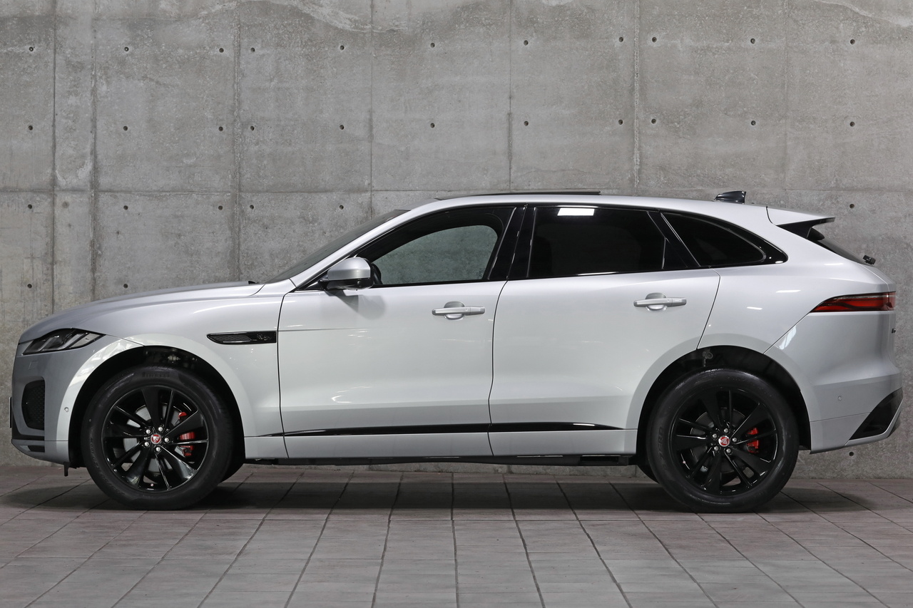 2021 Jaguar F-PACE null