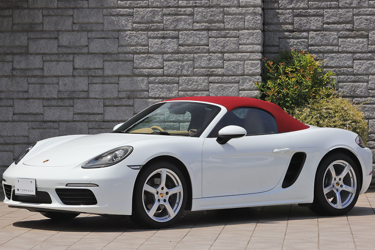 2017 Porsche 718 BOXSTER 