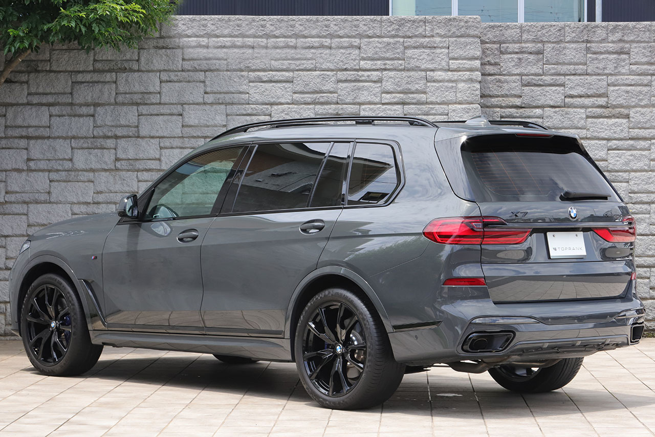 2021 BMW X7 