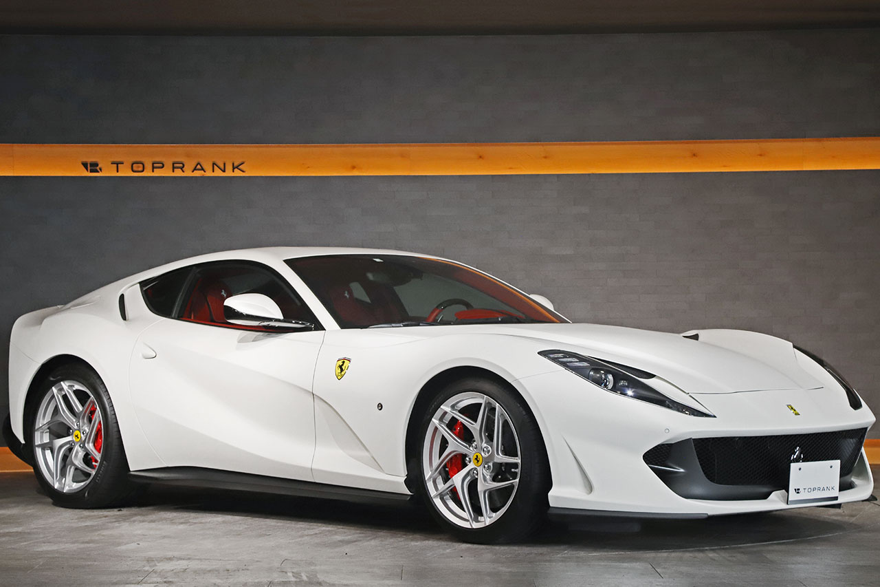 2018 Ferrari 812 Superfast null