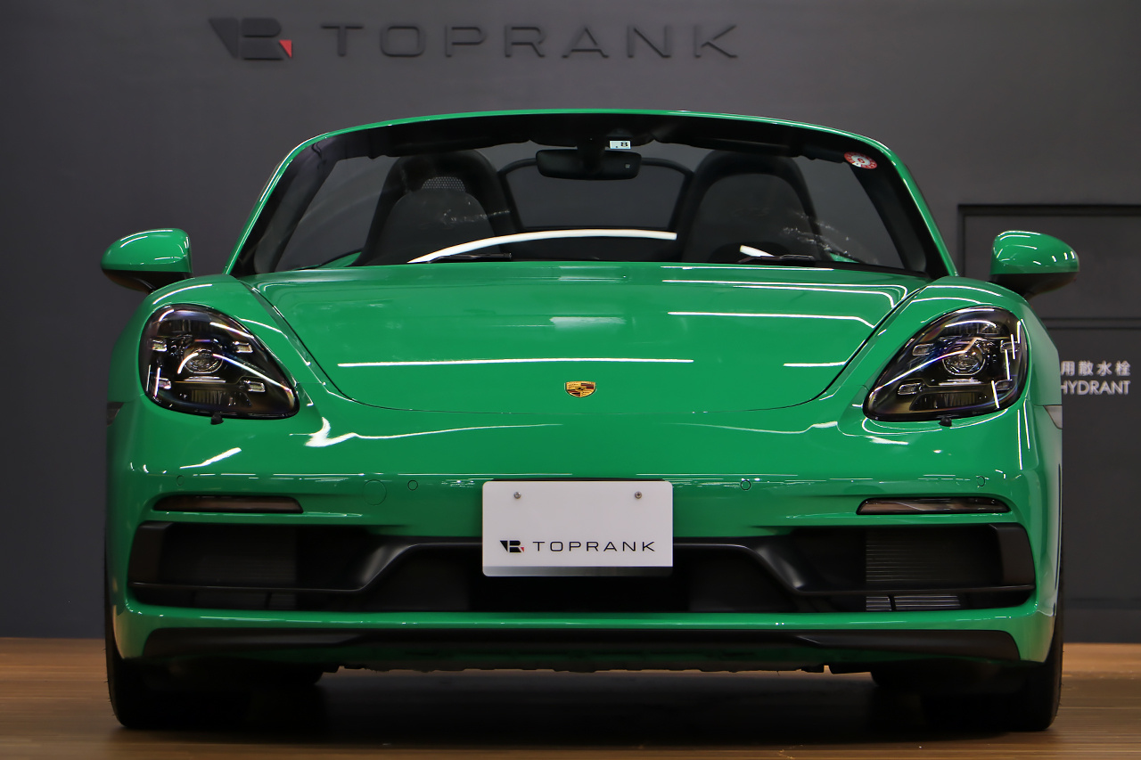 2021 Porsche 718 BOXSTER 