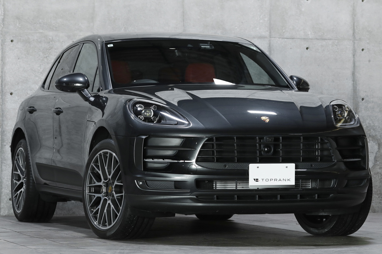 2019 Porsche MACAN null