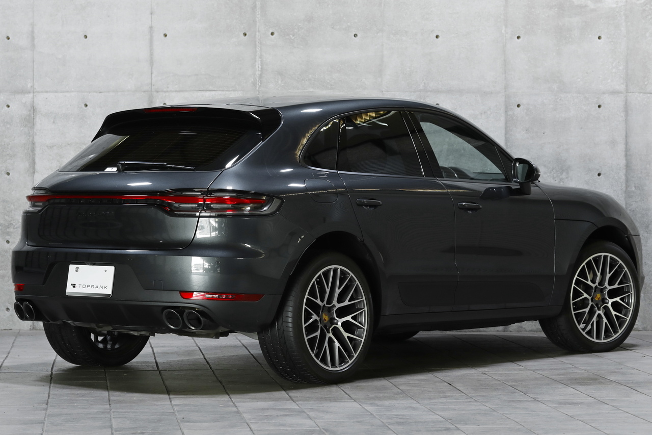 2019 Porsche MACAN null