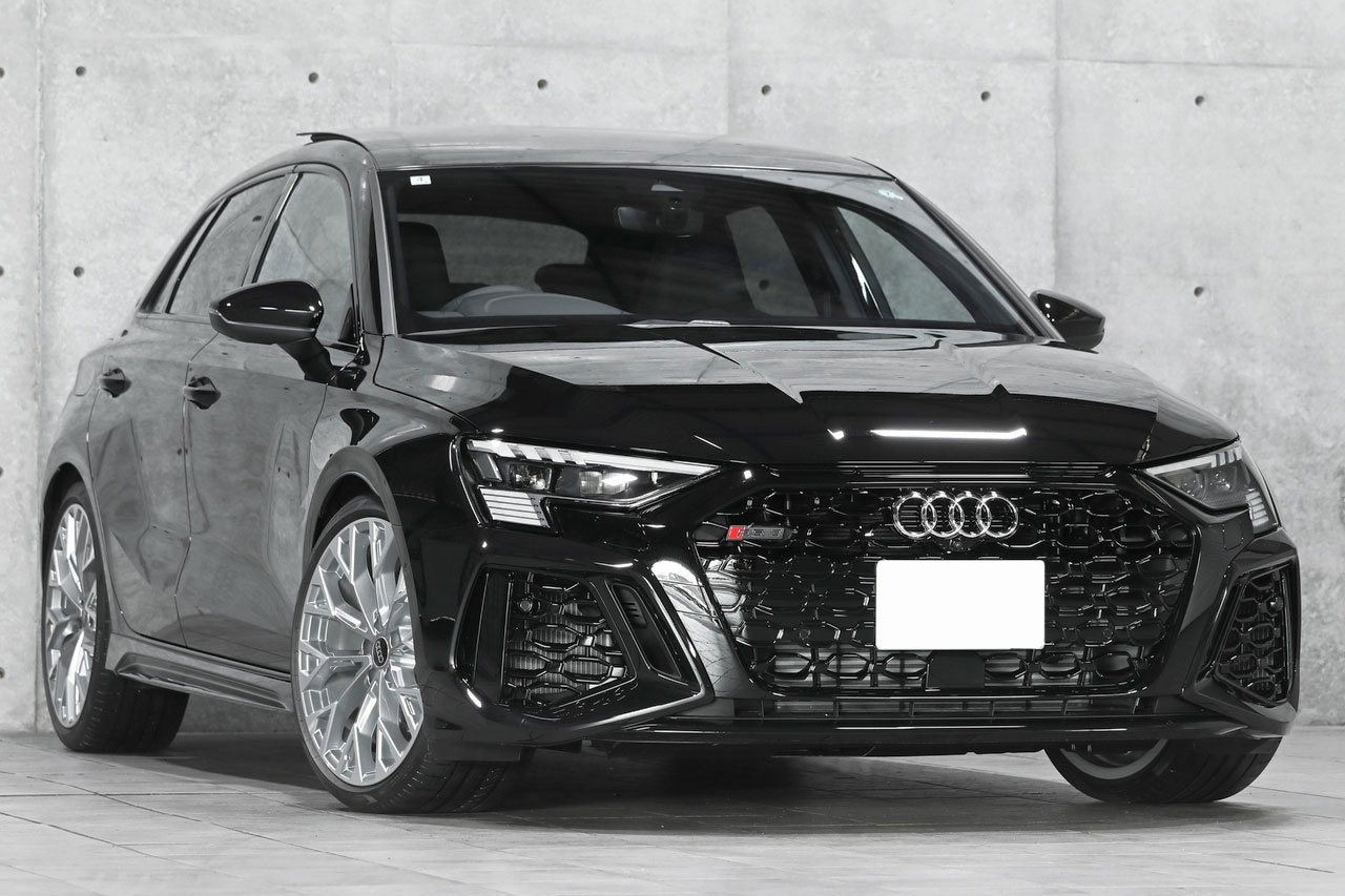 2024 Audi RS3 Sportsback null