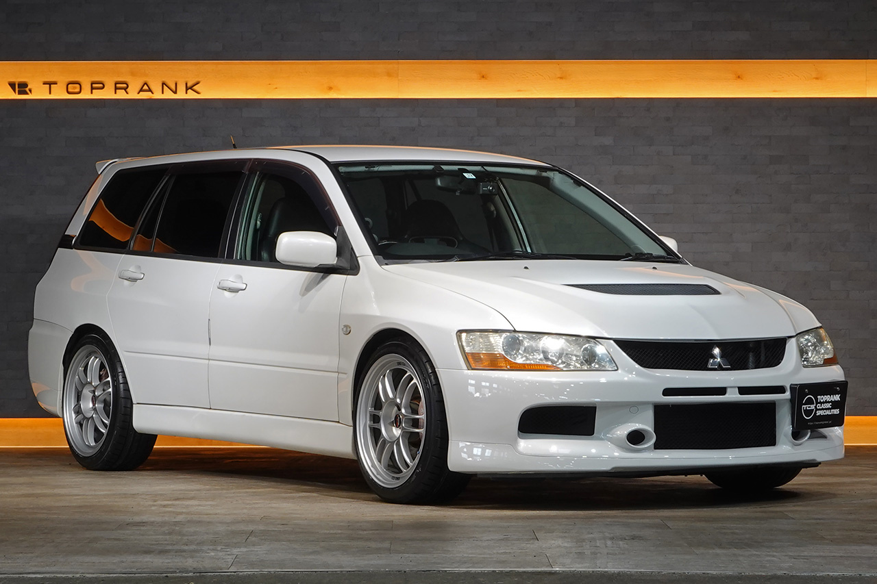 2005 Mitsubishi LANCER EVOLUTION WAGON CT9W Lancer GT Evolution IX Wagon, Blitz Radiator, Enkei RPF1 18inch Wheels