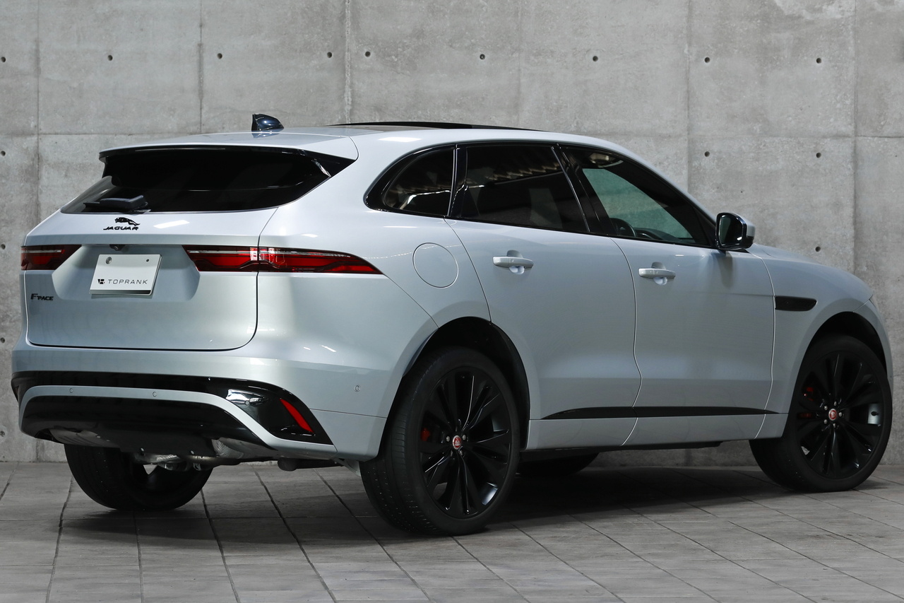 2022 Jaguar F-PACE null