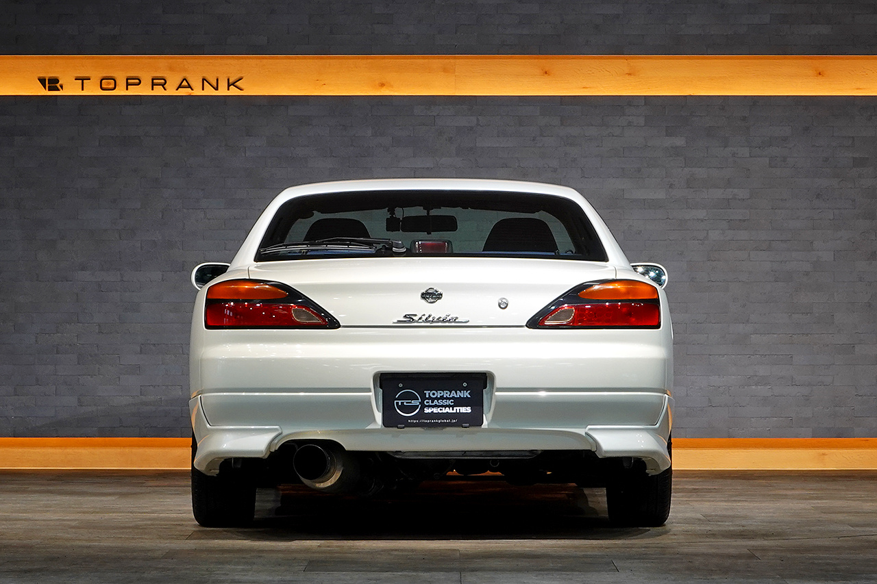 2000 Nissan SILVIA S15 Silvia Spec-R, Blitz Muffler・Height Adjustable Coilovers, 5Zigen 17 Inch Wheels