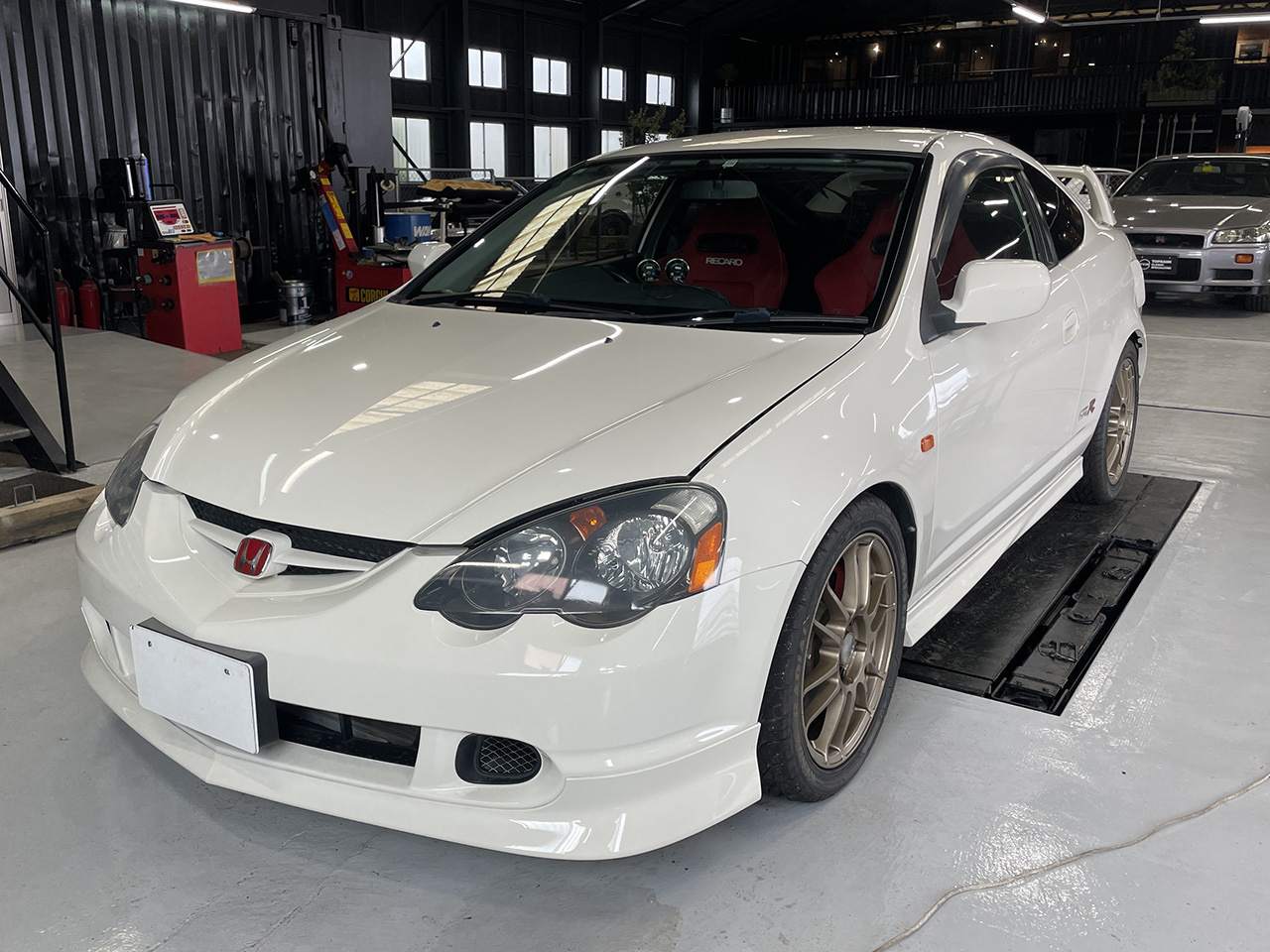 2003 Honda INTEGRA TYPE R FUTURE INVENTORY, DC5 Integra Type R