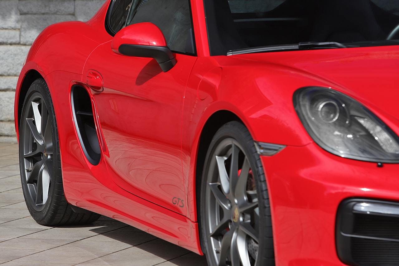 2015 Porsche CAYMAN 