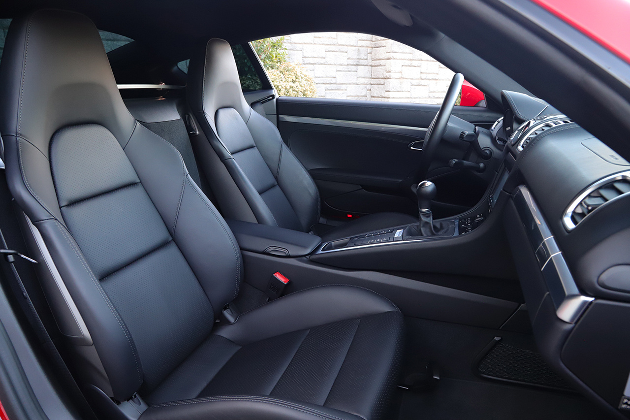 2015 Porsche CAYMAN 