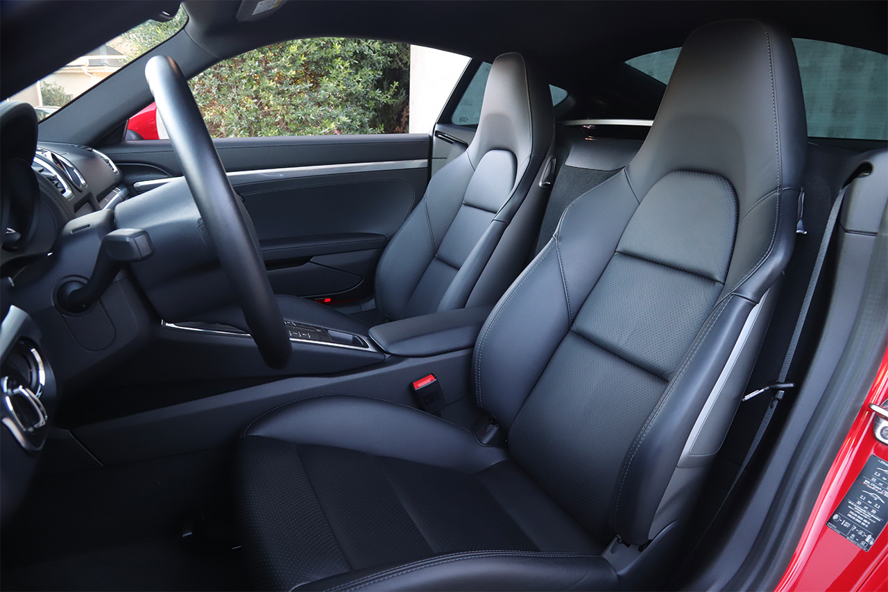 2015 Porsche CAYMAN 