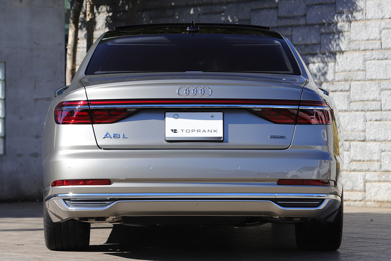 2021 Audi A8 null