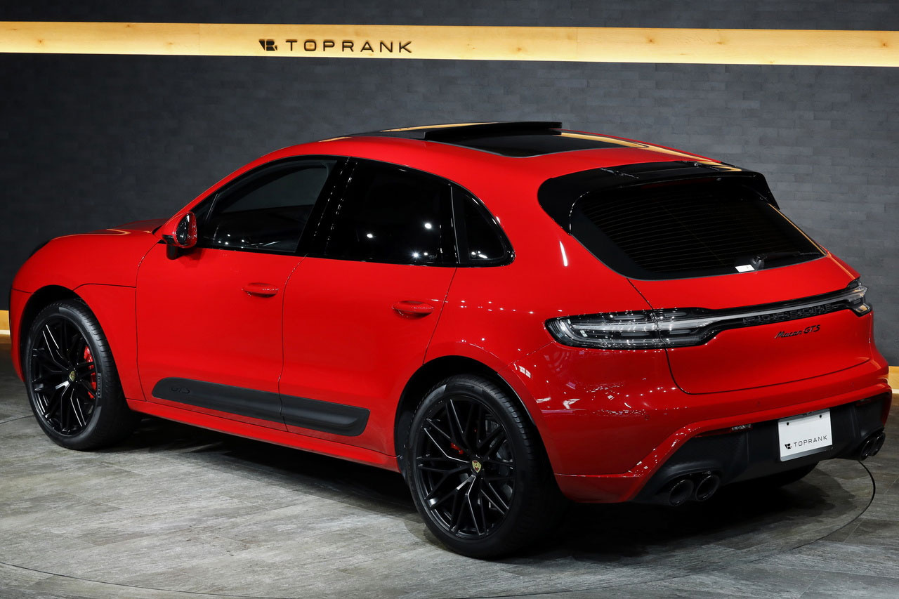 2022 Porsche MACAN null