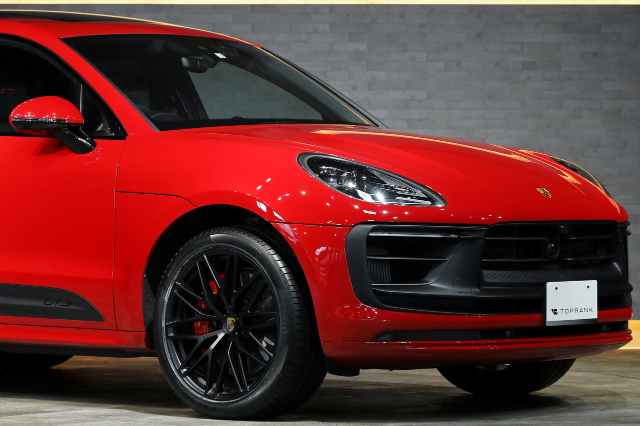 2022 Porsche MACAN null