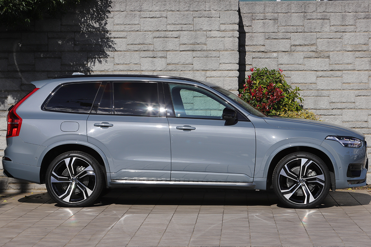 2022 Volvo XC90 