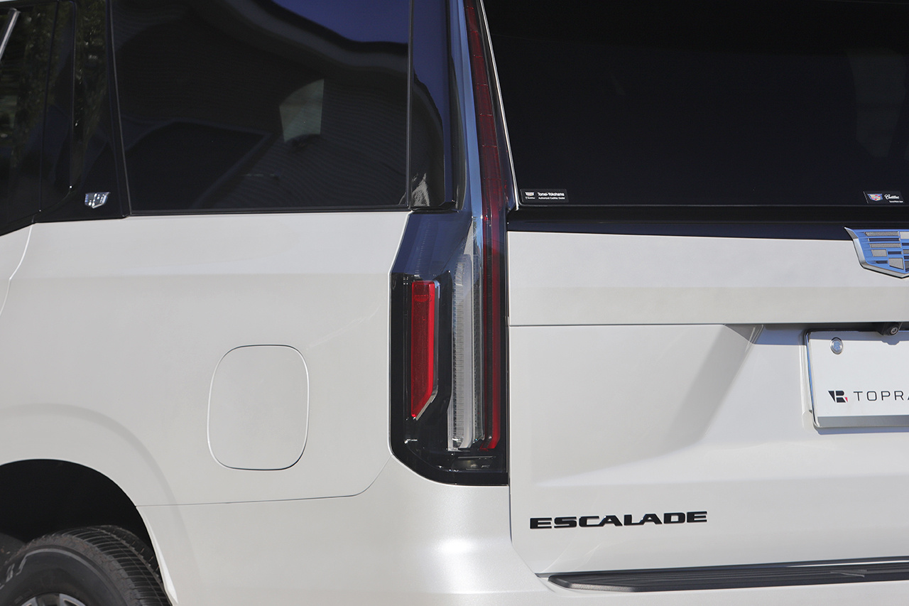 2023 Cadillac ESCALADE 