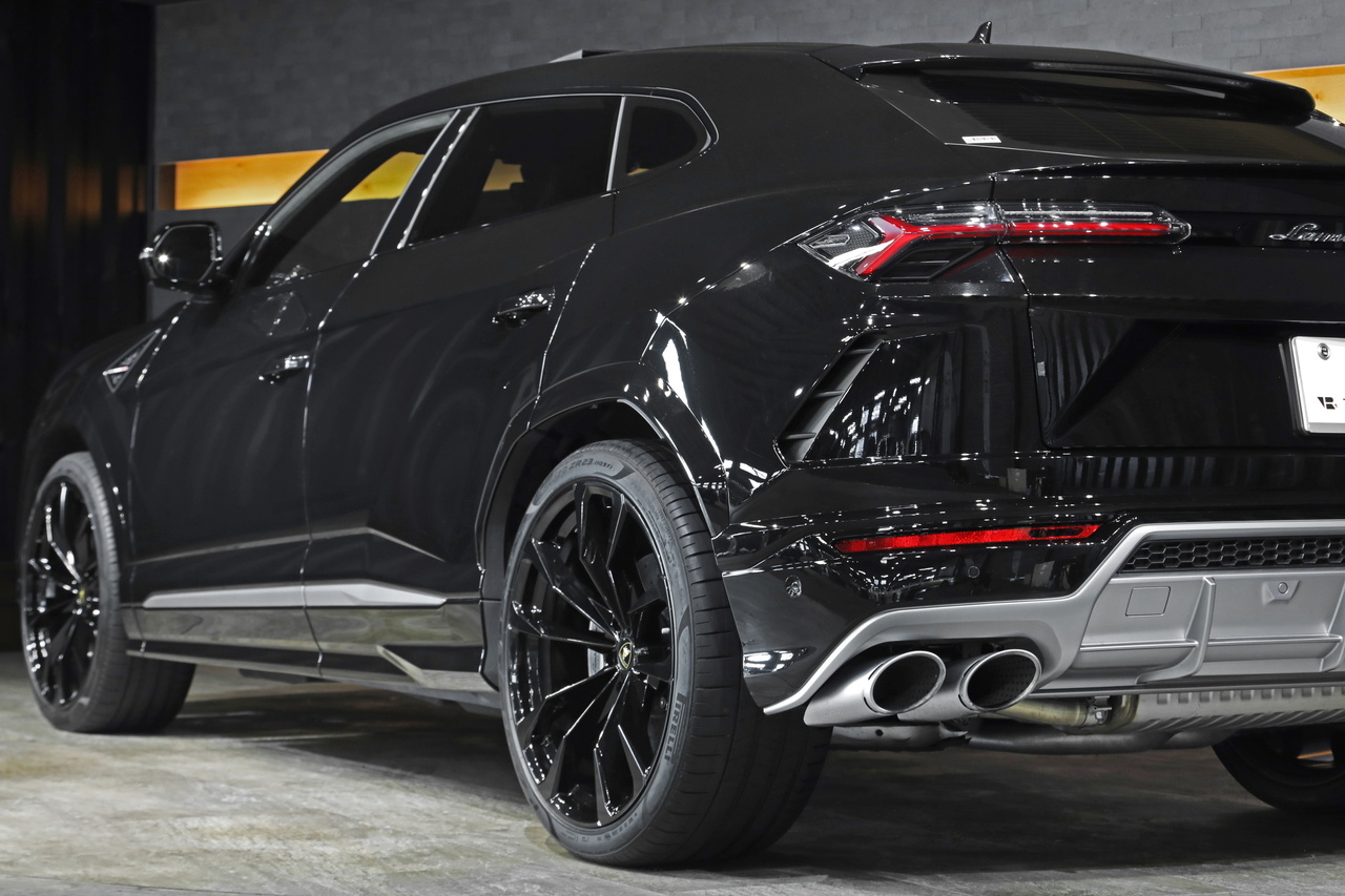 2020 Lamborghini Urus 