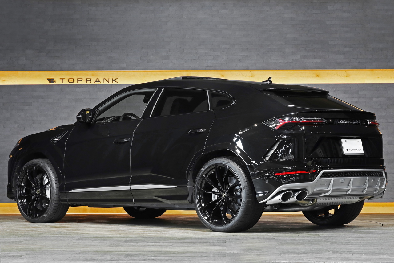 2020 Lamborghini Urus 