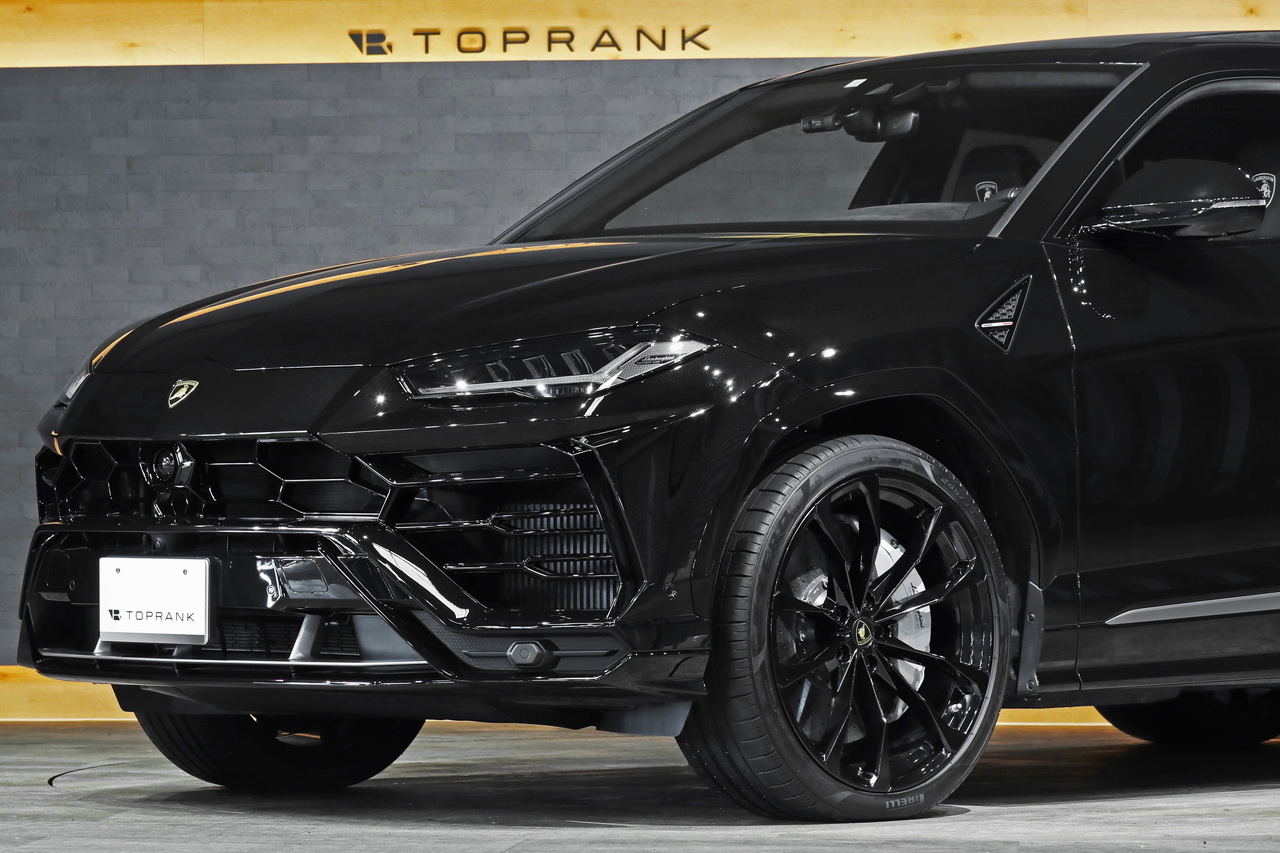 2020 Lamborghini Urus 