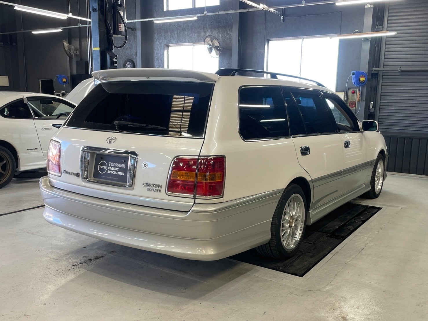 2000 Toyota CROWN ESTATE Future inventory, JZS171 Crown Estate  athlete V
