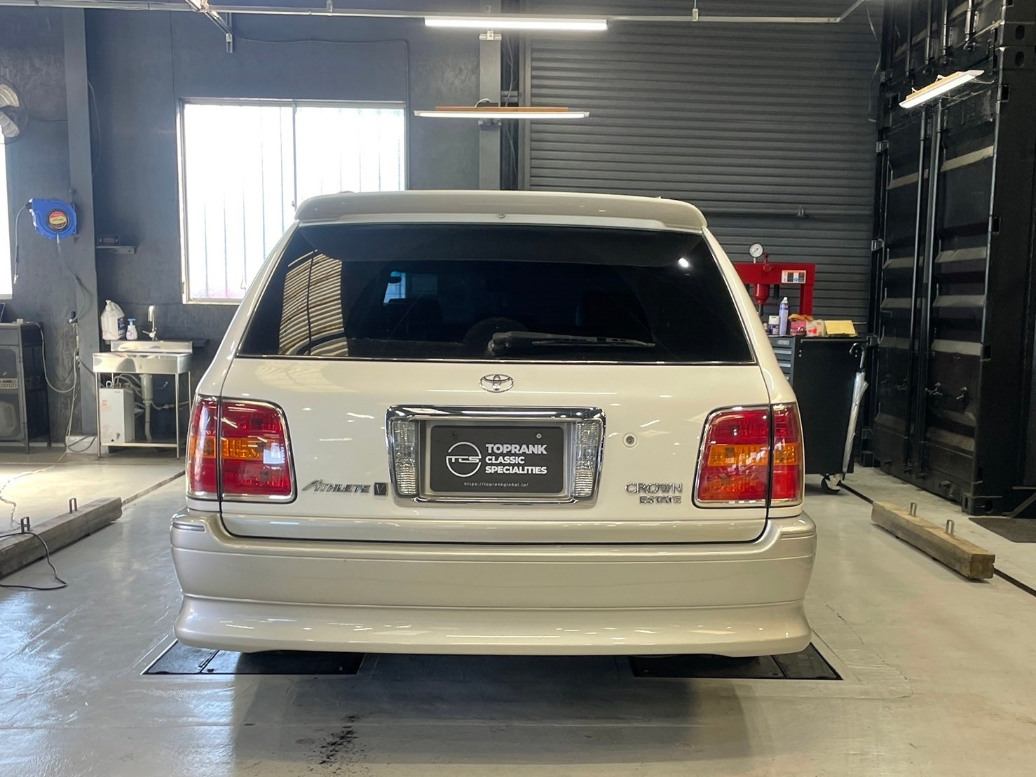 2000 Toyota CROWN ESTATE Future inventory, JZS171 Crown Estate  athlete V