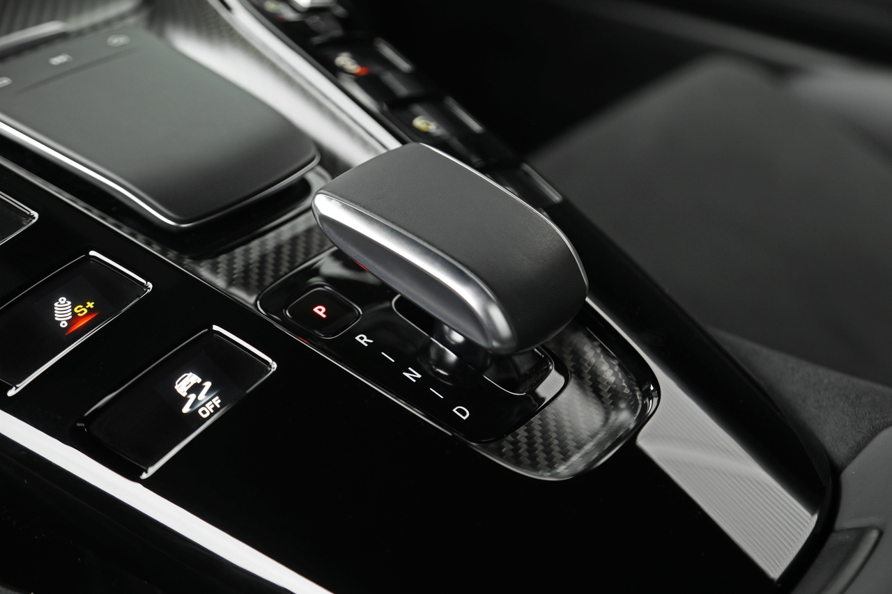 2022 Mercedes-AMG GT null