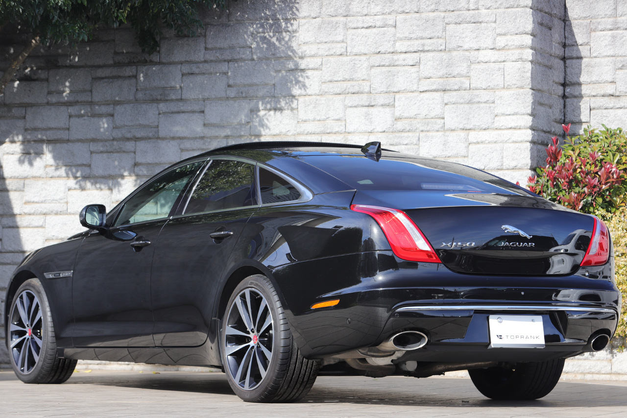 2019 Jaguar XJ null