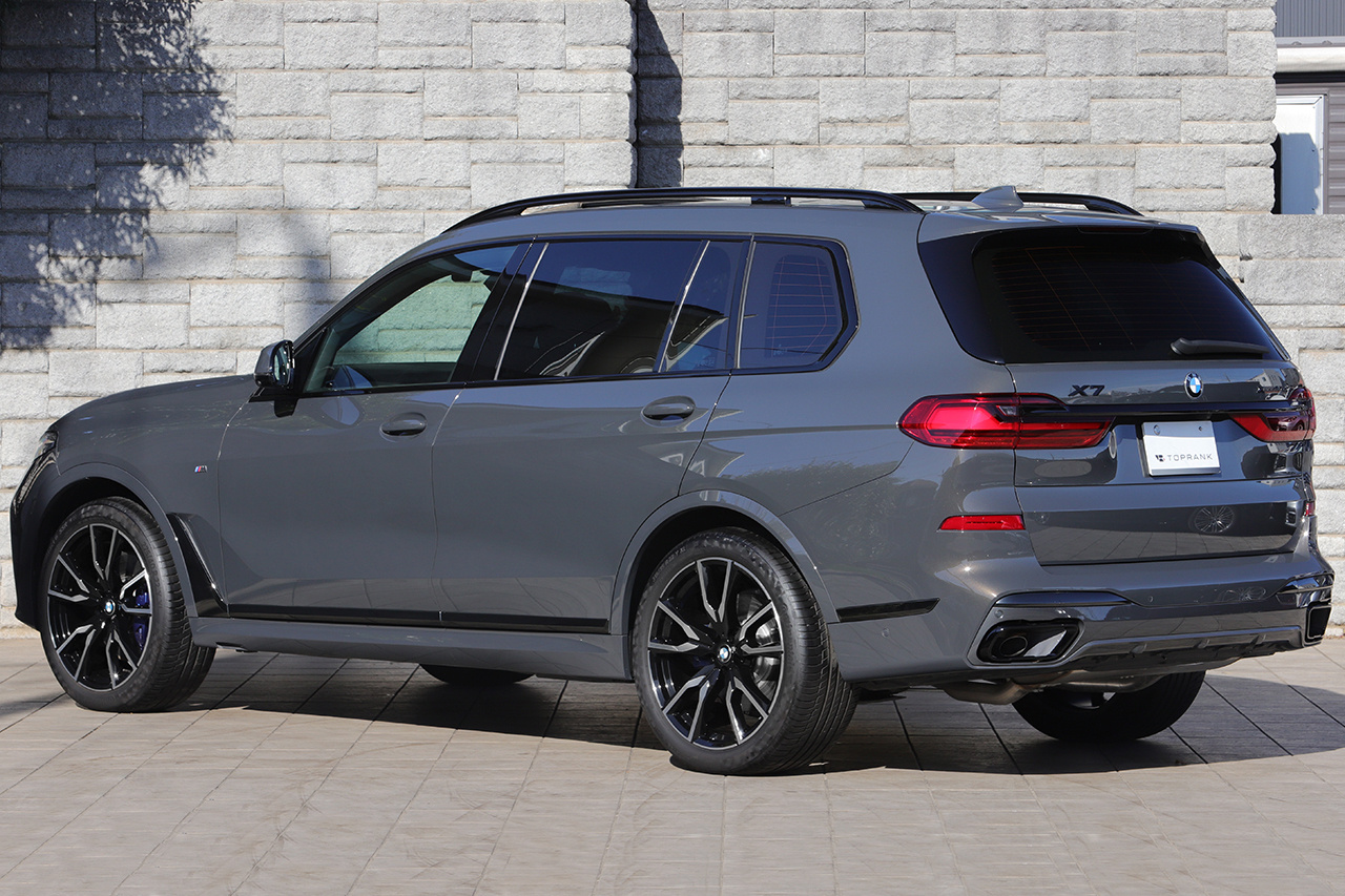 2021 BMW X7 