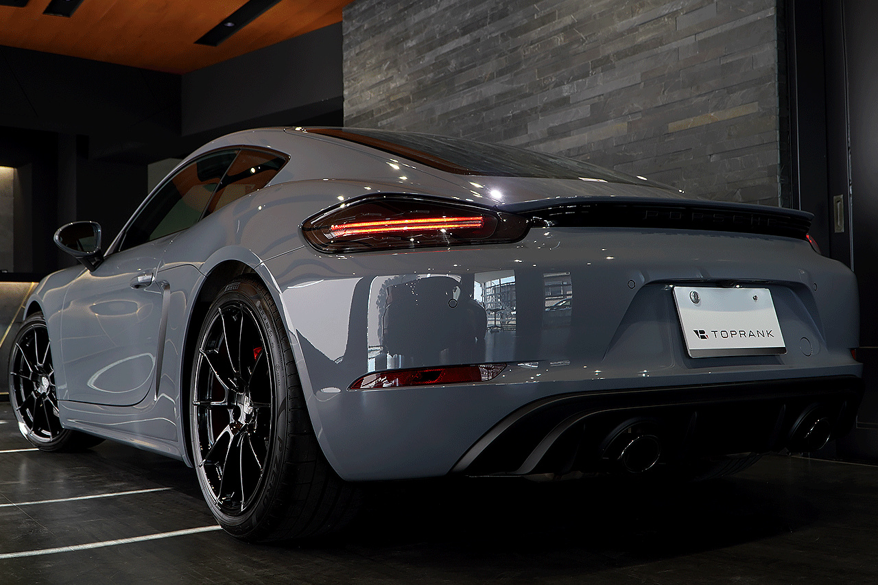 2023 Porsche 718 CAYMAN 