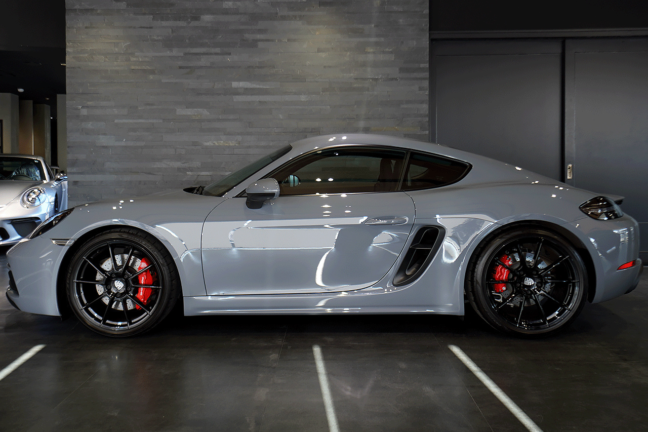 2023 Porsche 718 CAYMAN 