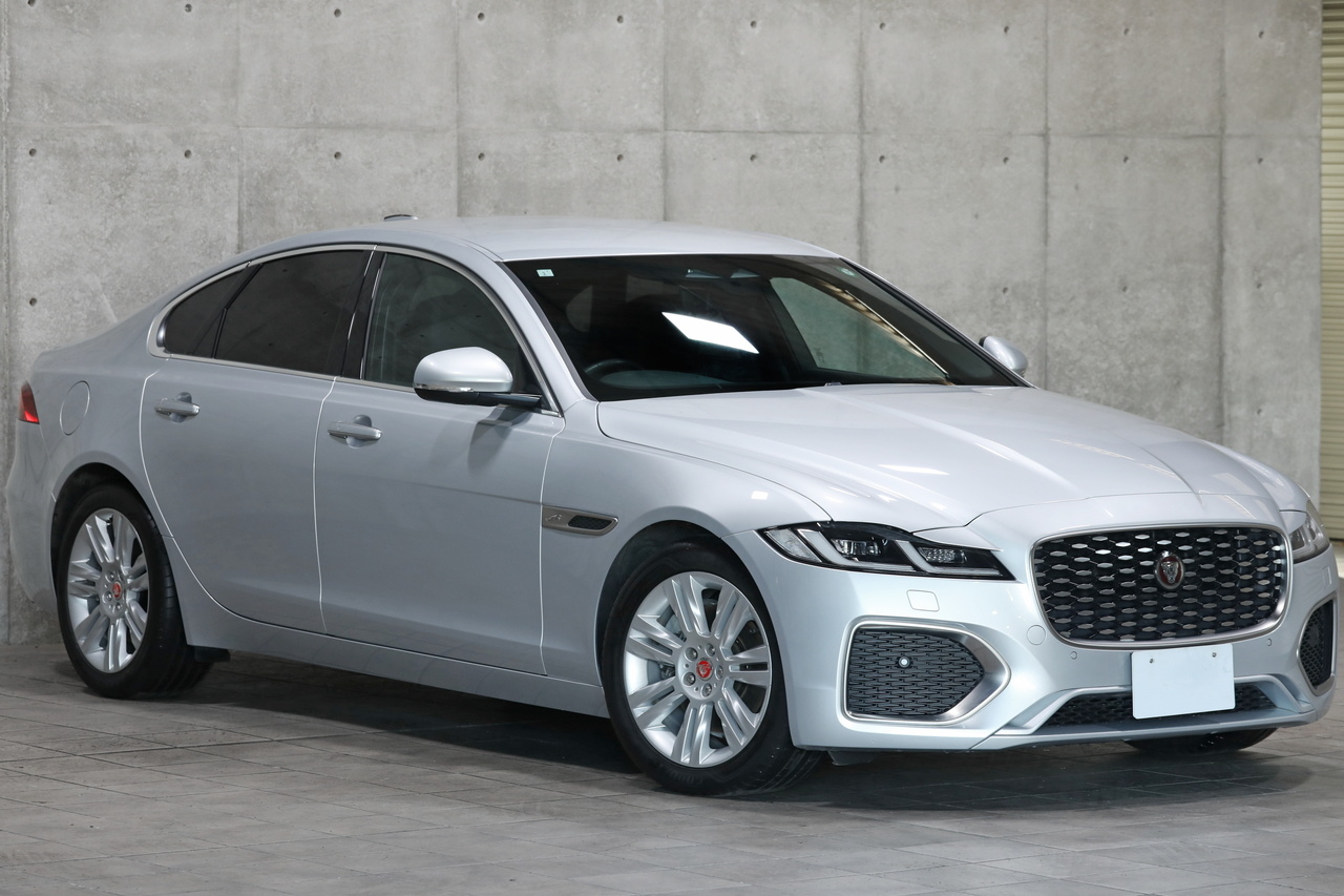 2023 Jaguar XF null