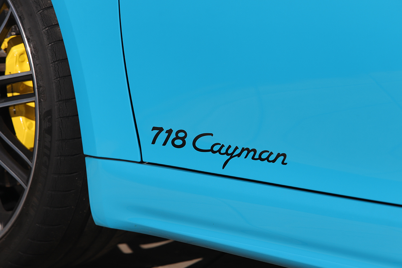 2018 Porsche 718 CAYMAN 