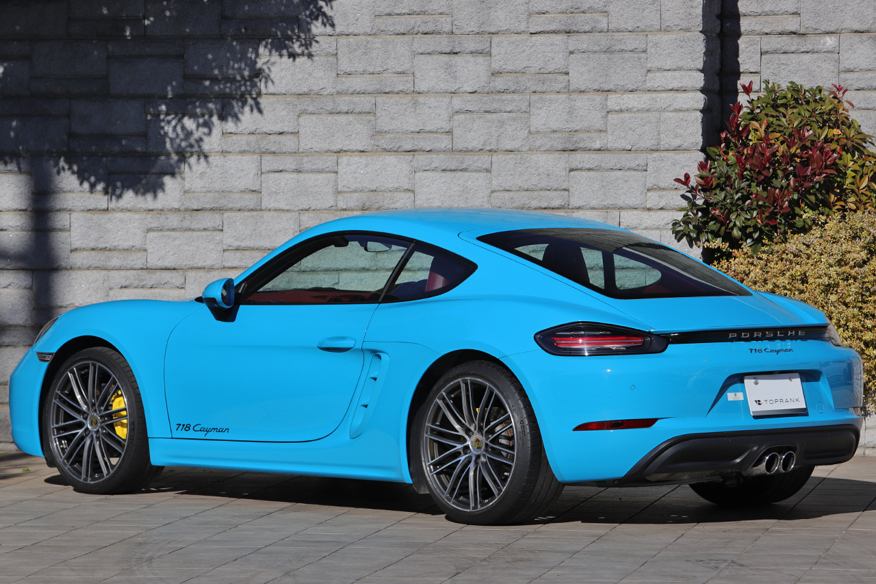 2018 Porsche 718 CAYMAN 