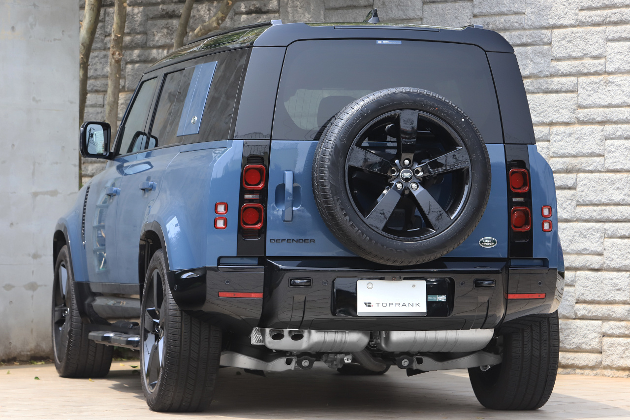 2023 Land Rover DEFENDER null