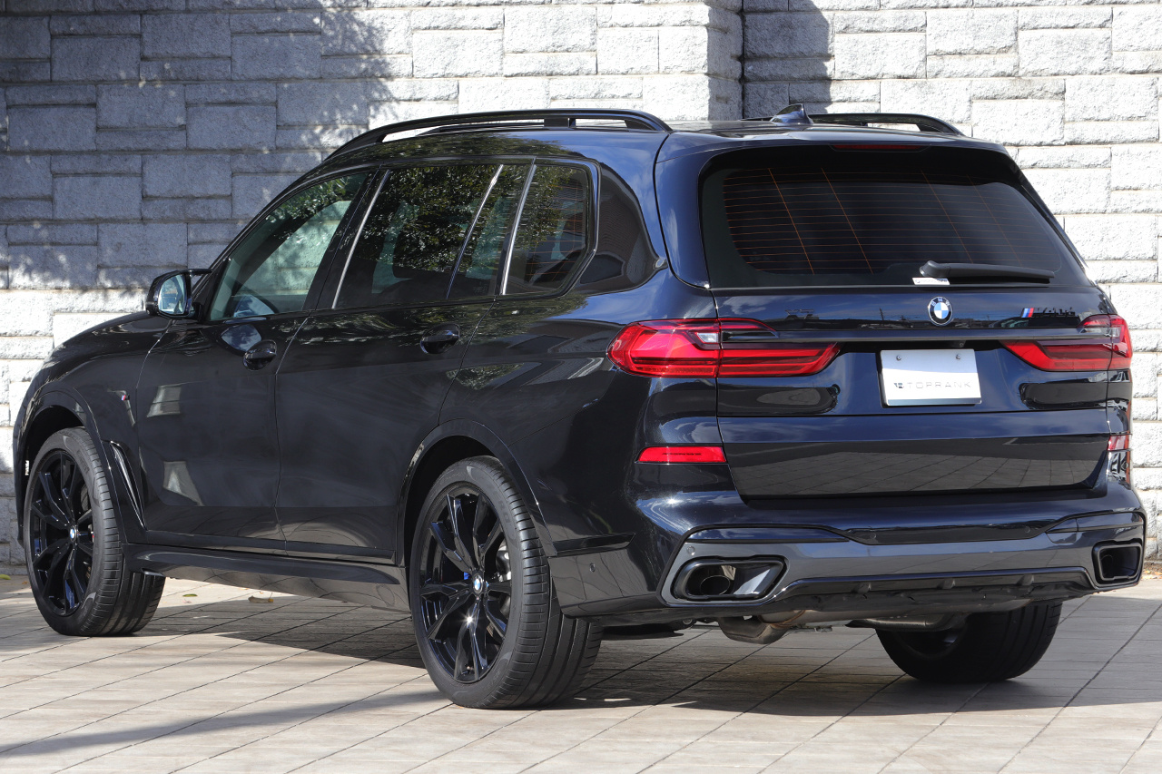 2021 BMW X7 