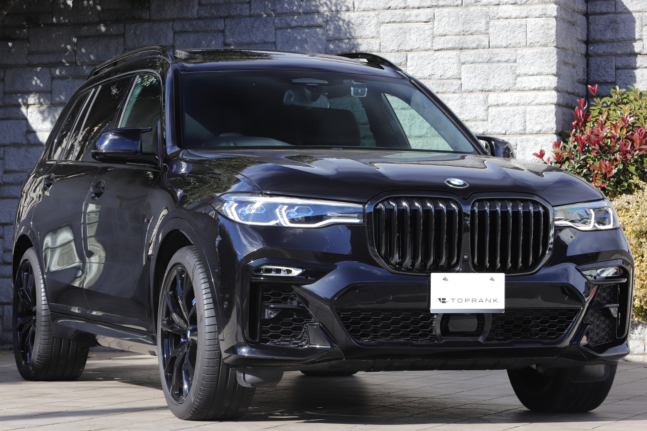 2021 BMW X7 