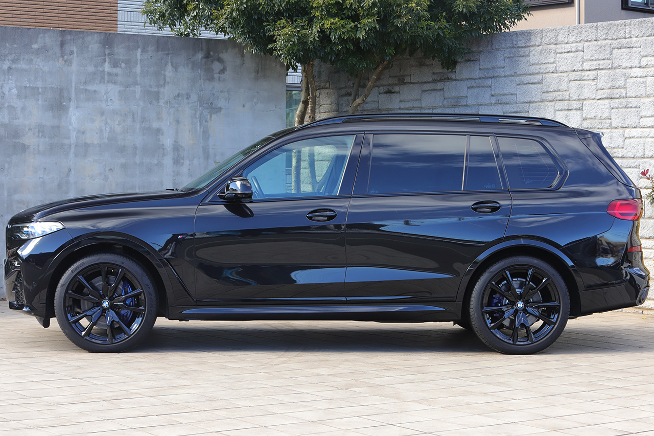 2021 BMW X7 