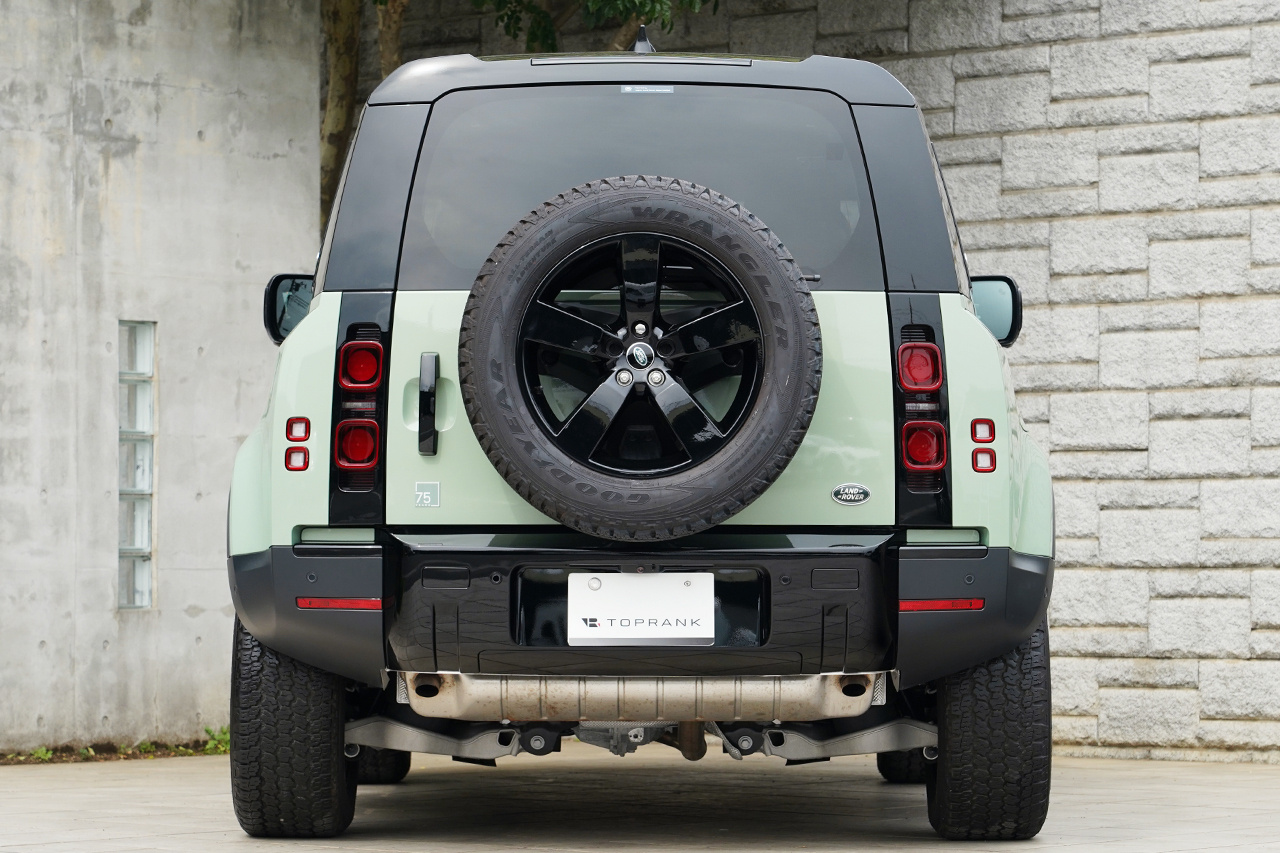 2023 Land Rover DEFENDER 