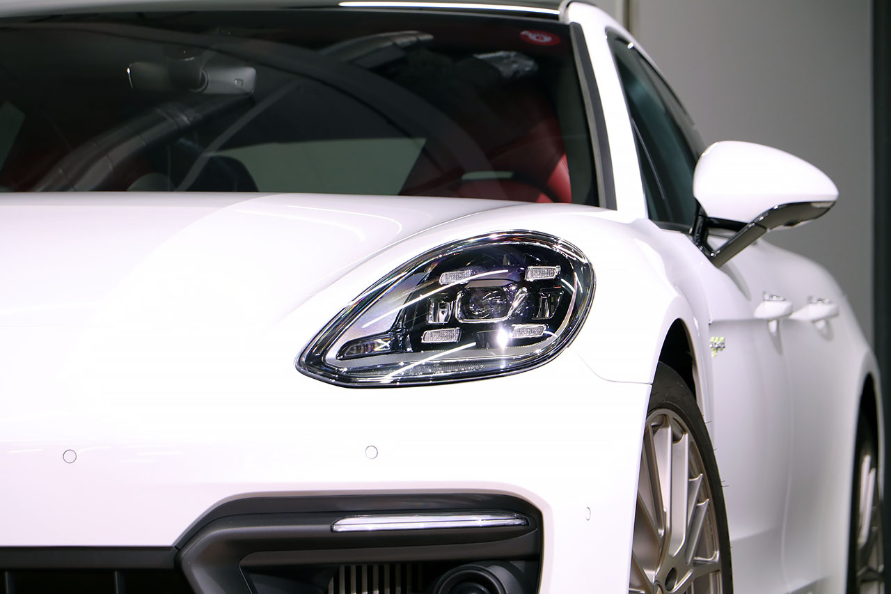 2023 Porsche PANAMERA null