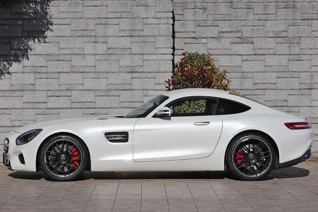 2015 Mercedes-AMG GT null