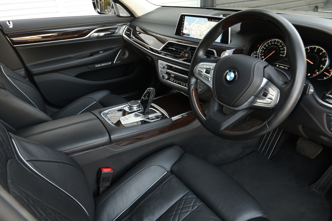 2016 BMW 7 SERIES null