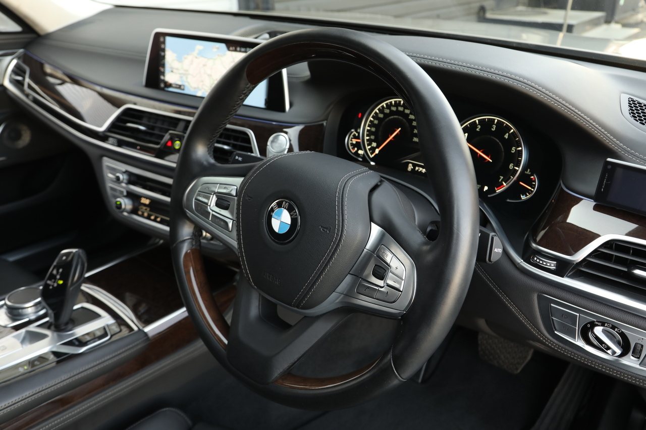 2016 BMW 7 SERIES null