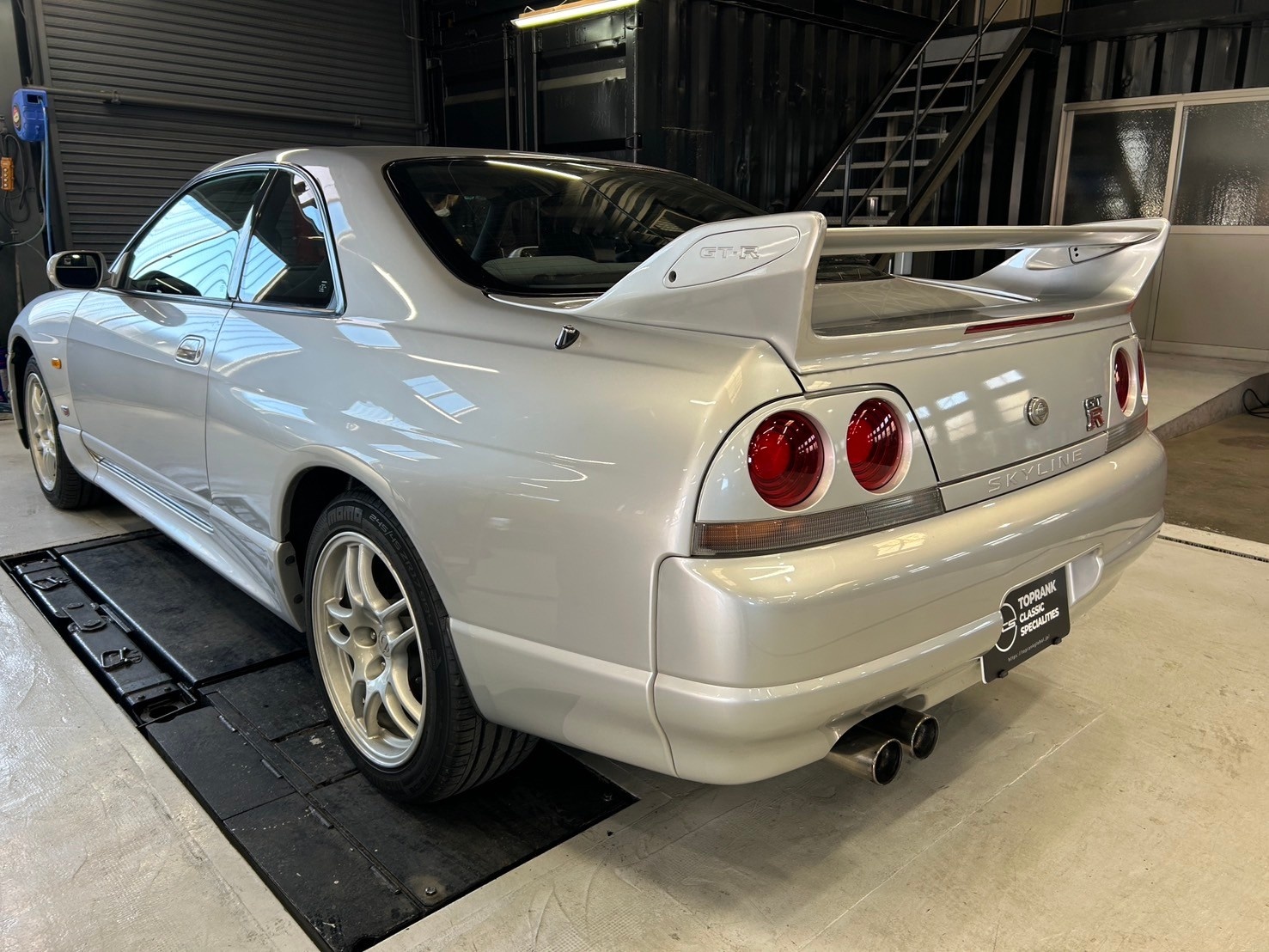 1995 Nissan SKYLINE GT-R FUTURE INVENTORY, BCNR33 R33 Skyline GT-R