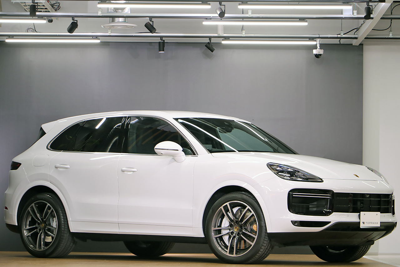 2019 Porsche CAYENNE null