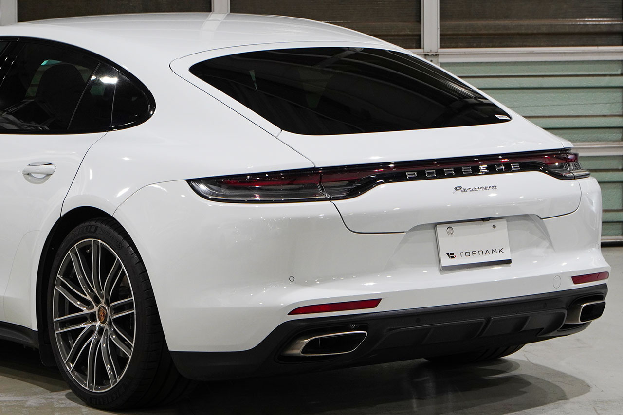 2021 Porsche PANAMERA null