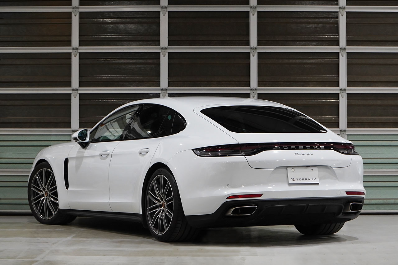 2021 Porsche PANAMERA null